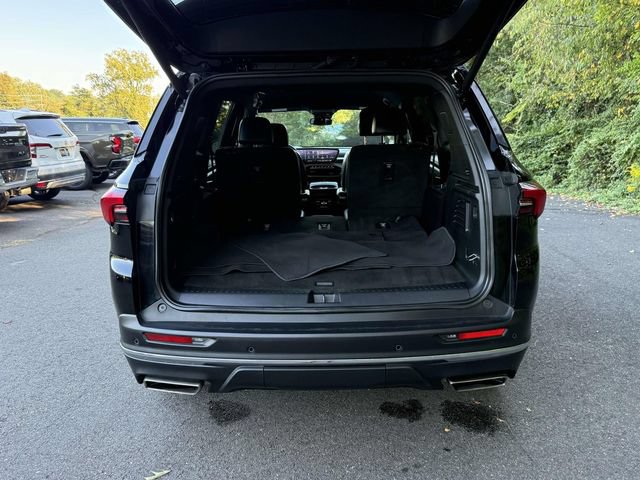 Certified 2025 Buick Enclave Preferred AWD/4WD image 12
