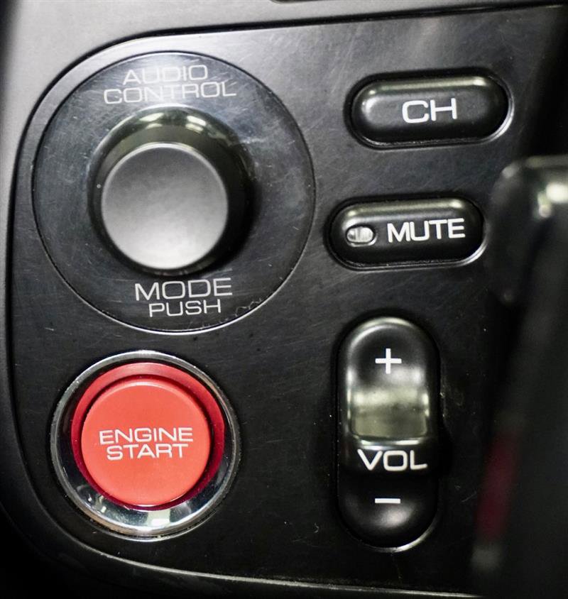 Used 2004 Honda S2000 image 15