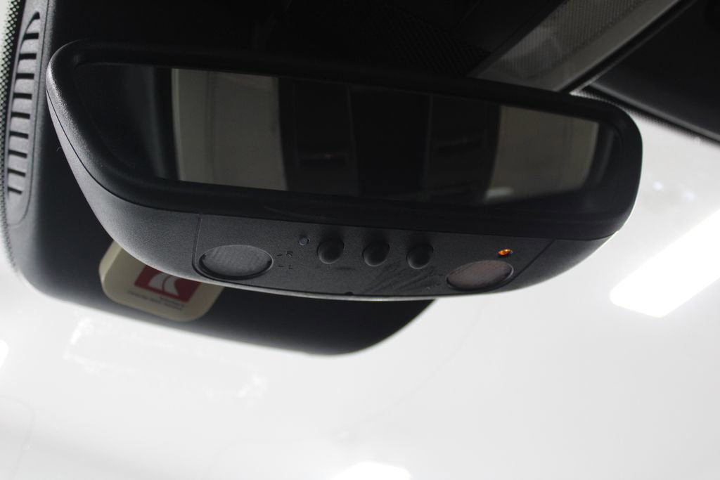 Used 2016 Mercedes-Benz E 400 Cabriolet image 36