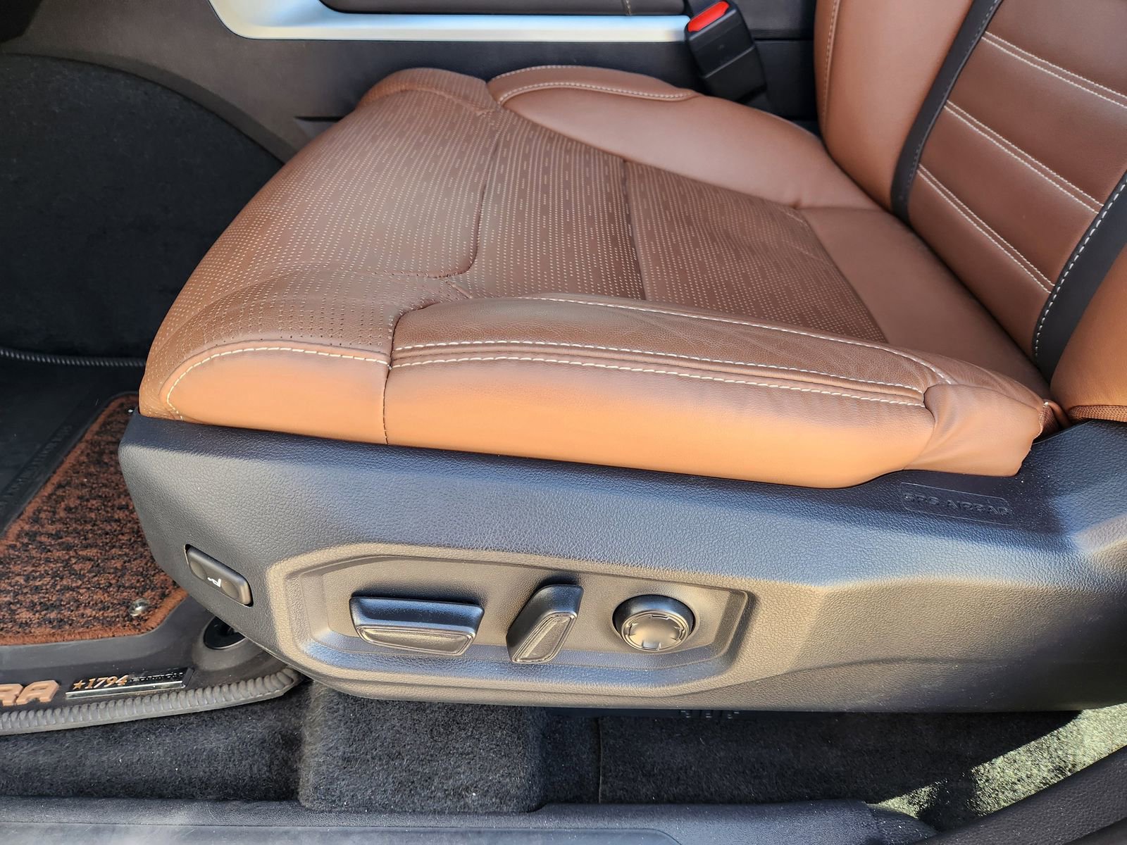 Used 2025 Toyota Tundra 1794 Edition image 27