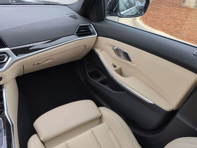 Used 2022 BMW 330e xDrive w/ Premium Package image 19