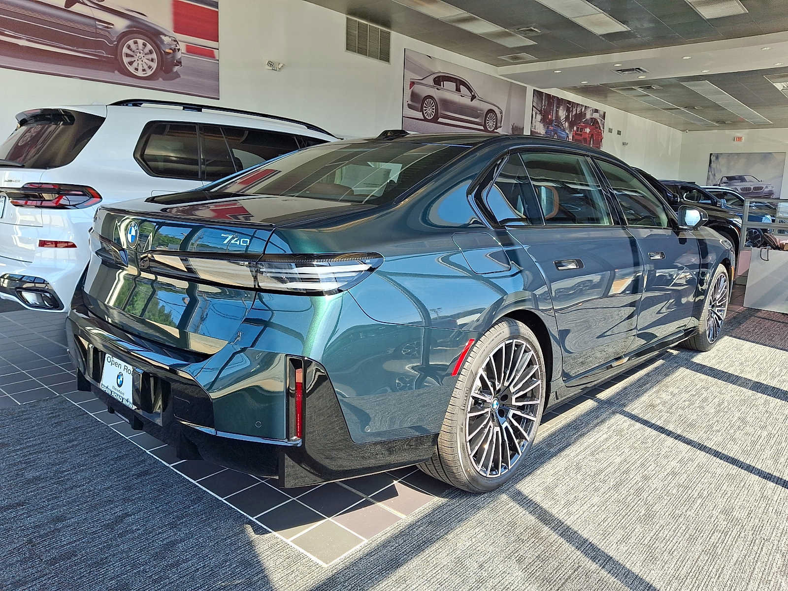 New 2027 BMW 740i xDrive w/ Executive Package AWD/4WD image 3