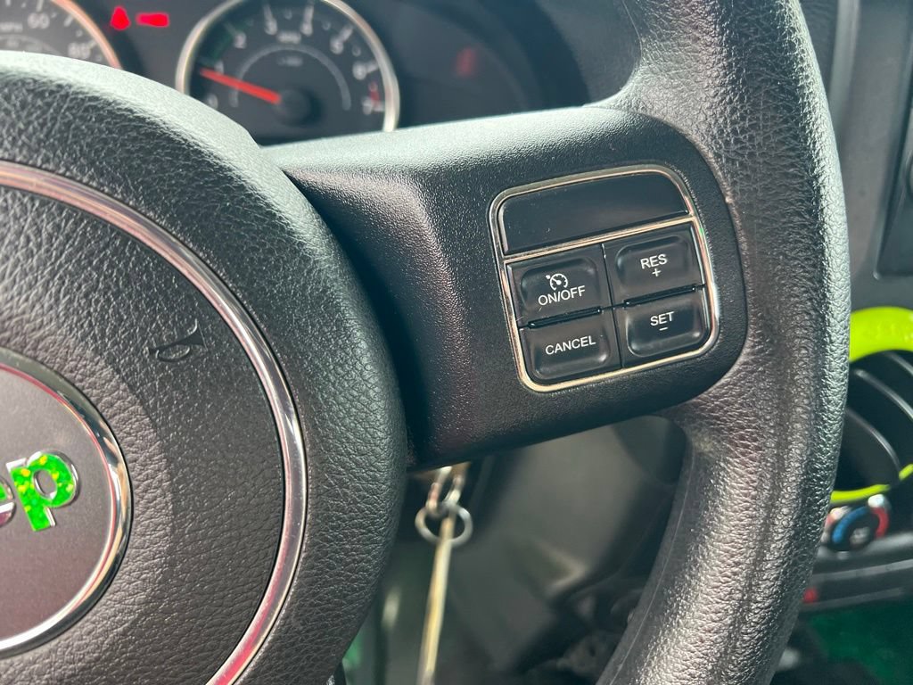 Used 2012 Jeep Wrangler Sport AWD/4WD image 35
