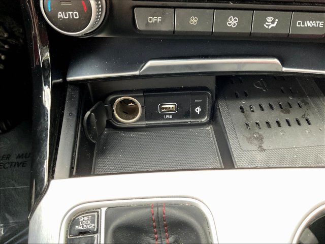Used 2022 Kia Stinger GT1 w/ Red Interior Color Package AWD/4WD image 18