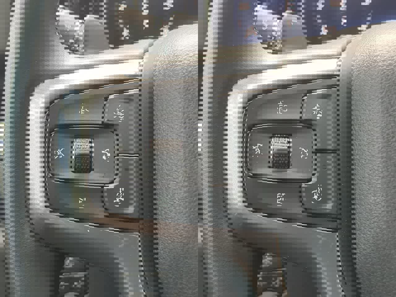 Used 2025 Chevrolet Silverado 1500 RST w/ Convenience Package II image 22