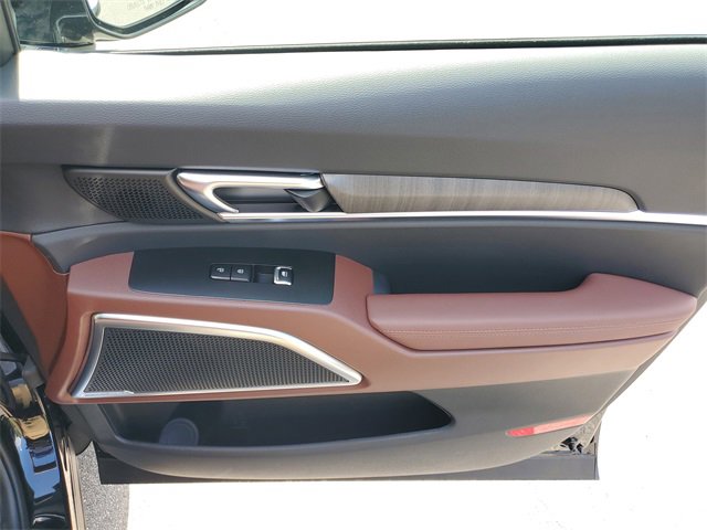 New 2025 Kia Telluride SX w/ SX Captain's Chair Package image 14