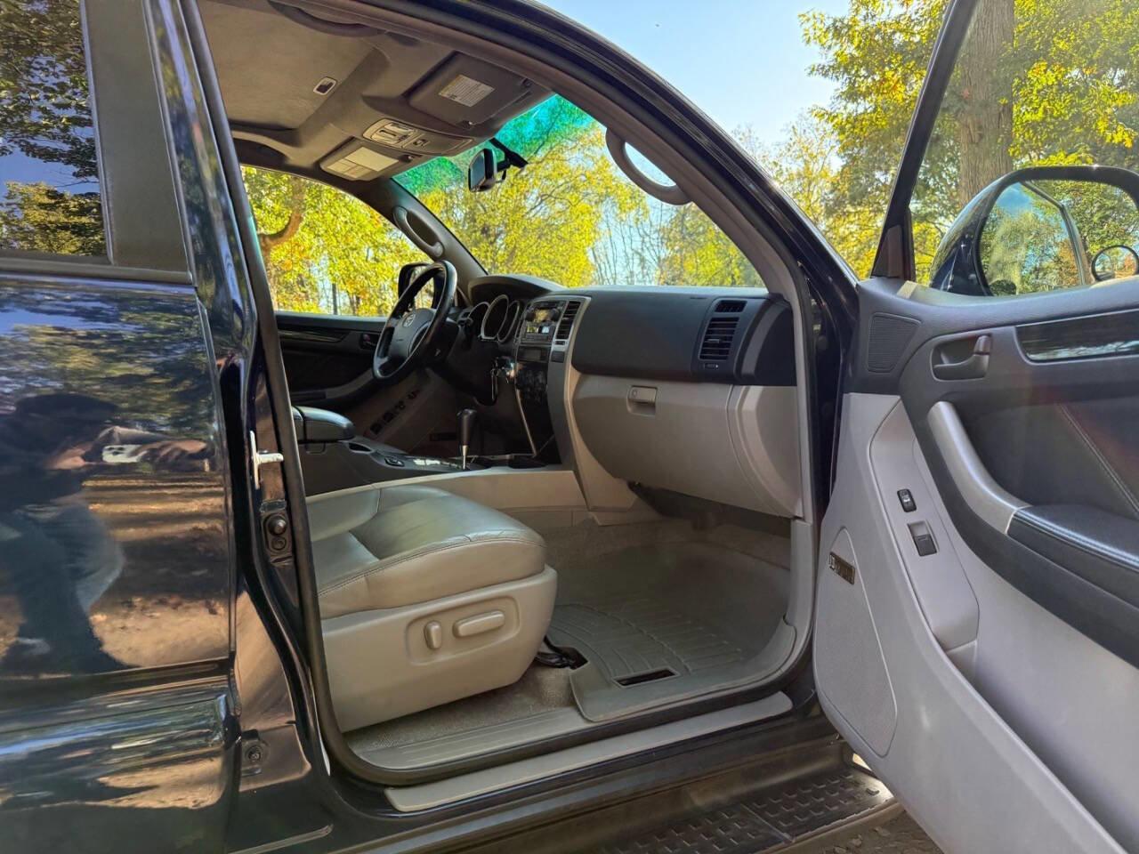 Used 2007 Toyota 4Runner Limited image 62