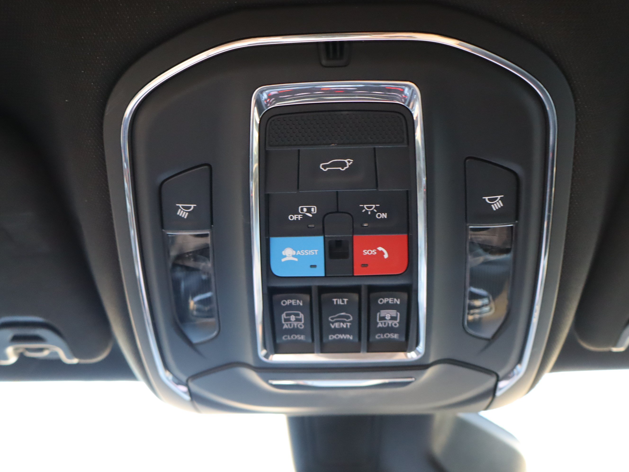 Used 2024 Jeep Wagoneer Series II w/ Convenience Group I AWD/4WD image 32