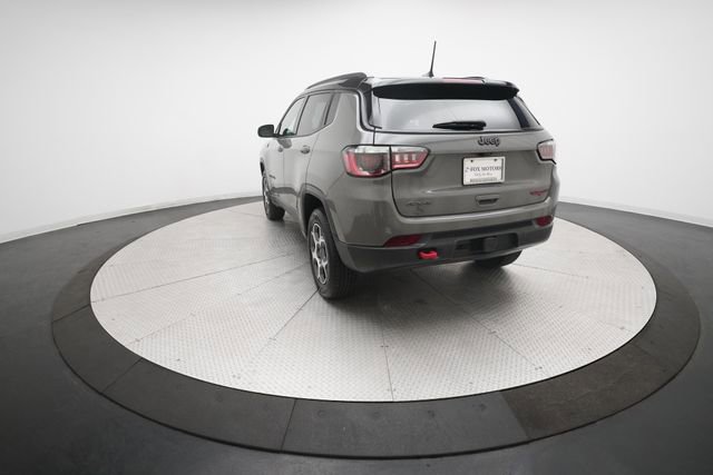 Used 2022 Jeep Compass Trailhawk w/ Trailhawk Convenience Group image 33