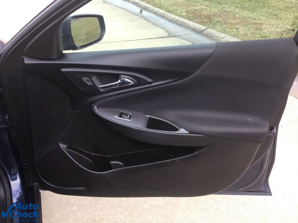 Used 2022 Chevrolet Malibu LT image 16