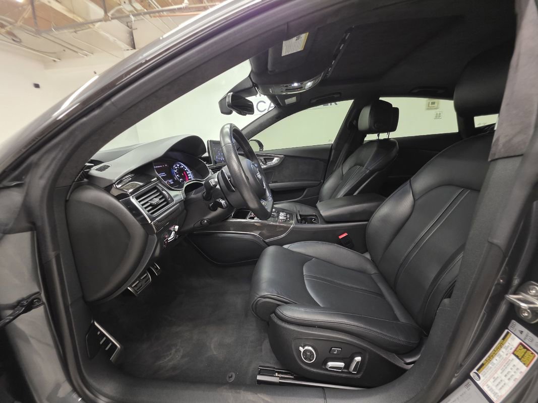 Used 2018 Audi RS 7 Performance w/ Driver Assistance Package image 7