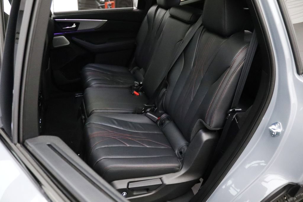 Used 2026 Acura MDX A-Spec image 10
