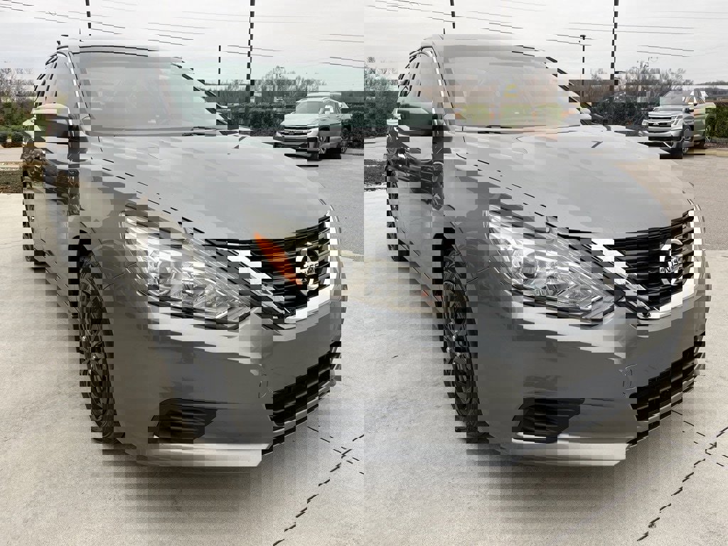 Used 2018 Nissan Altima 2.5 S w/ S Convenience Package image 28