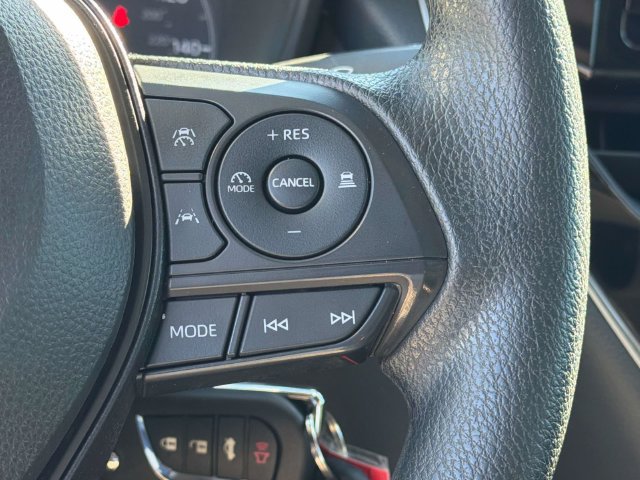Used 2024 Toyota Corolla LE FWD image 28