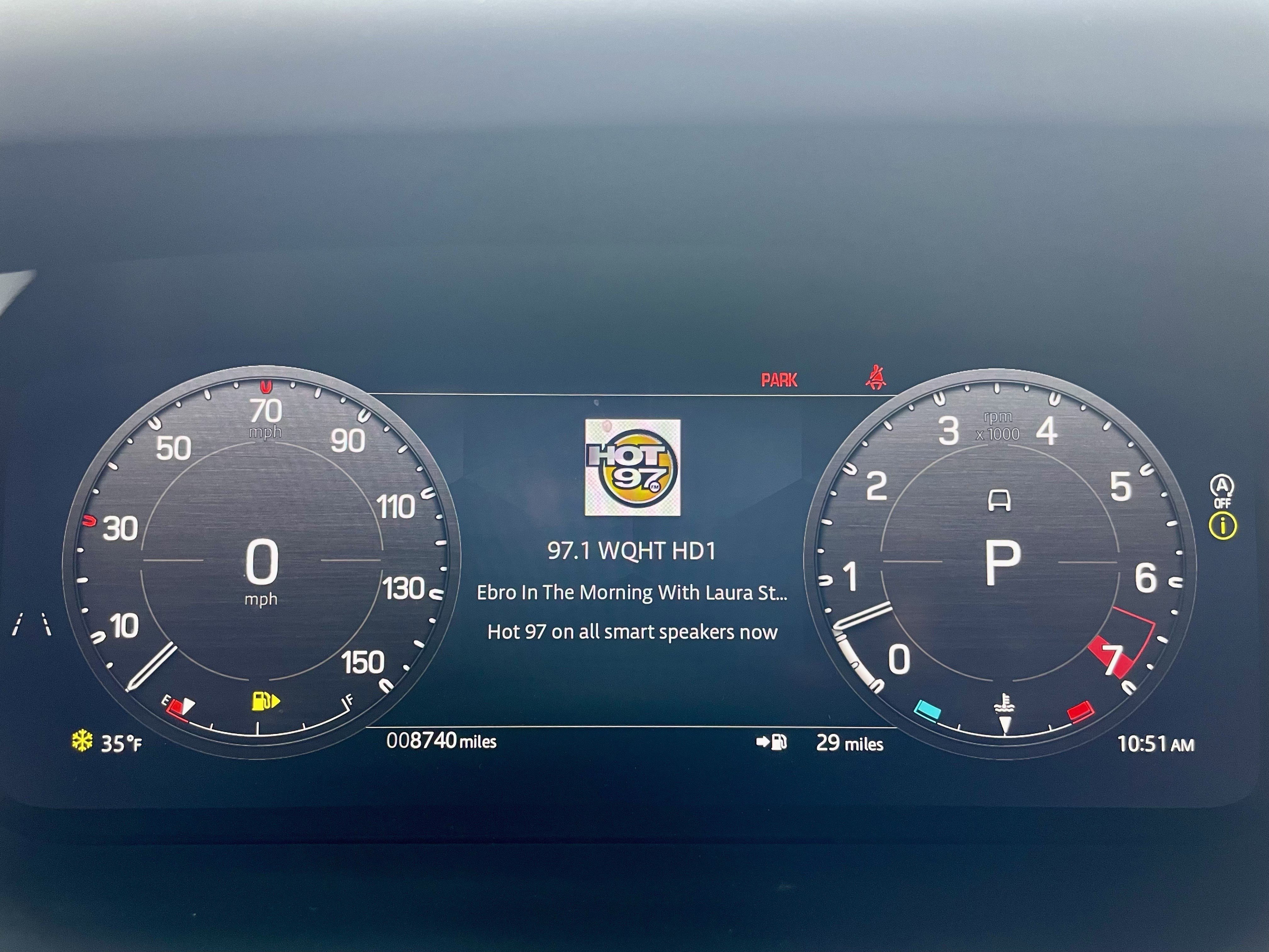 Certified 2024 Land Rover Defender 110 SE image 24