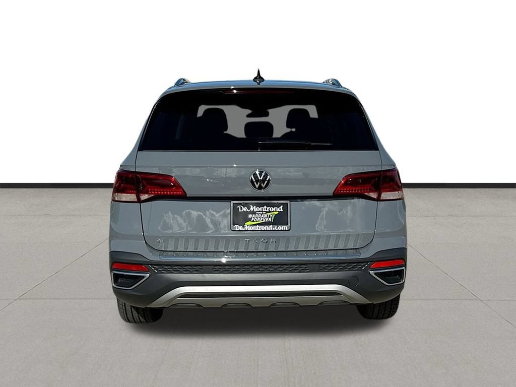 Used 2024 Volkswagen Taos SE FWD image 5