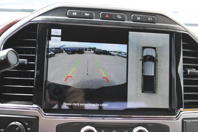 Used 2022 Ford F350 Platinum w/ Tremor Off-Road Package AWD/4WD image 28