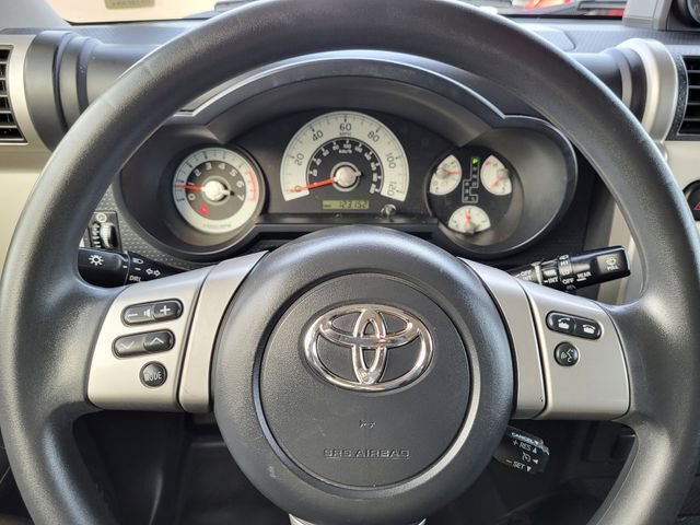 Used 2014 Toyota FJ Cruiser 4WD w/ Convenience Package image 21