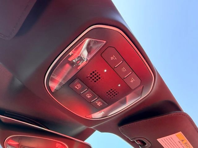 Used 2020 Ferrari Portofino RWD image 34