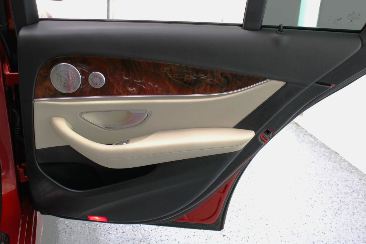 Used 2017 Mercedes-Benz E 300 image 45