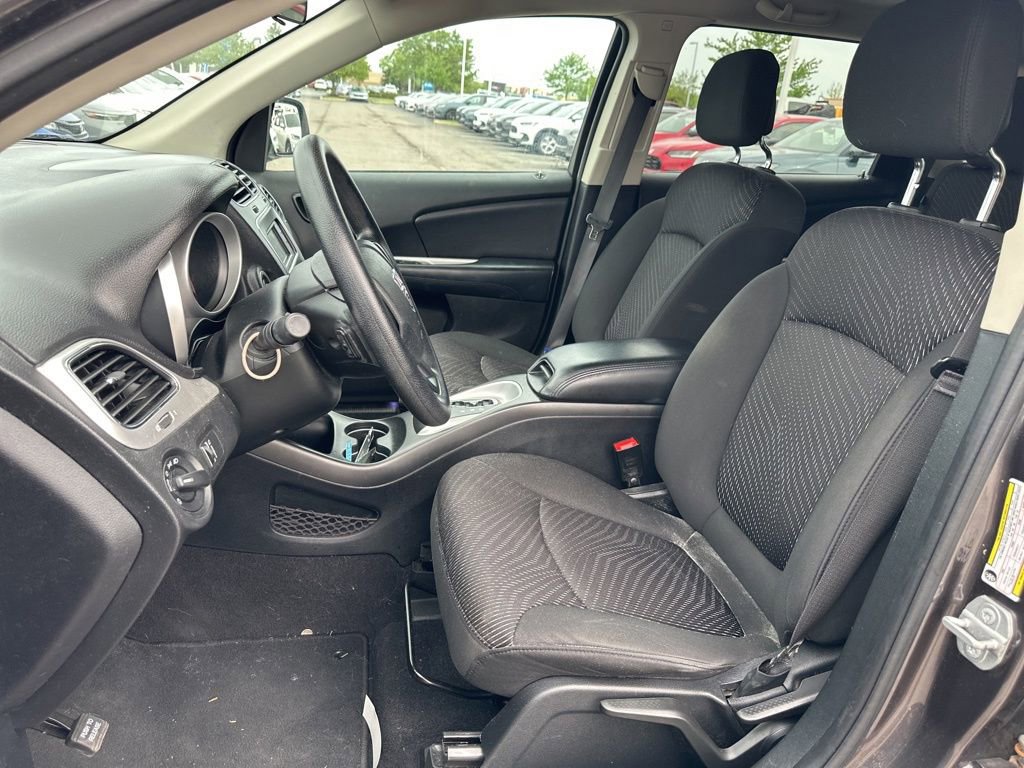 Used 2018 Dodge Journey SE w/ Blacktop Package FWD image 14