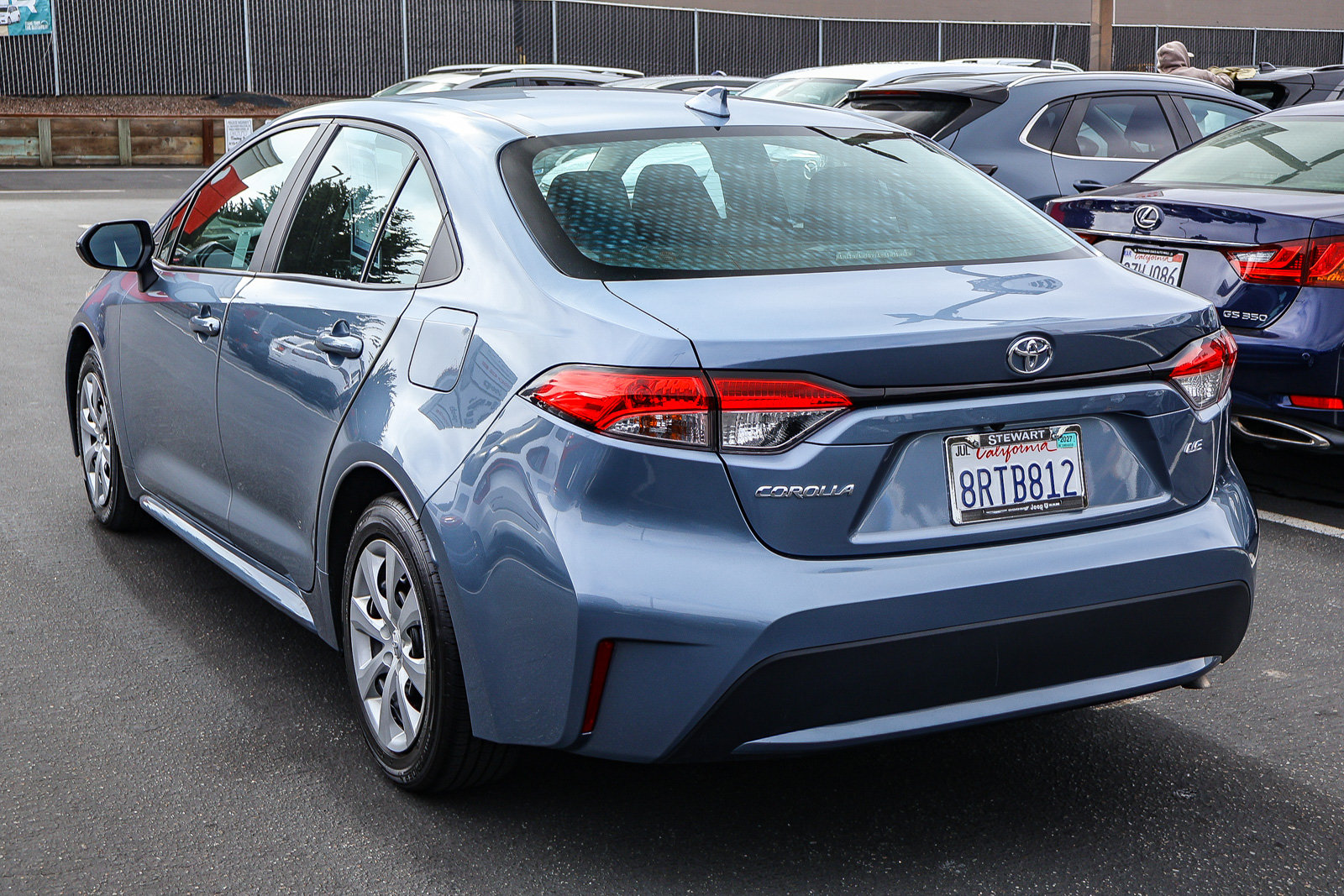 Used 2020 Toyota Corolla LE FWD image 20