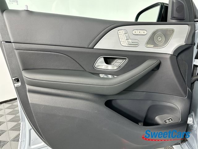 Used 2025 Mercedes-Benz GLE 53 AMG 4MATIC Coupe image 41