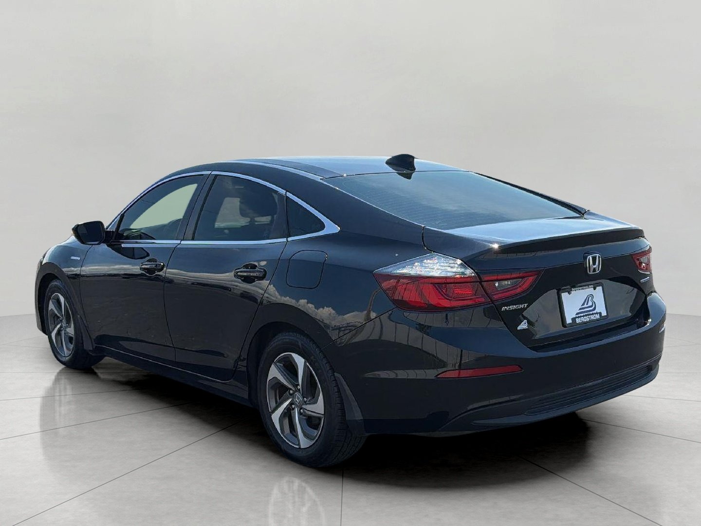 Used 2019 Honda Insight EX image 5