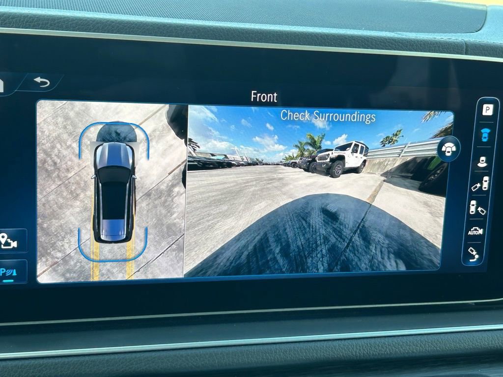 Used 2024 Mercedes-Benz GLS 450 4MATIC w/ AMG Line Exterior image 60