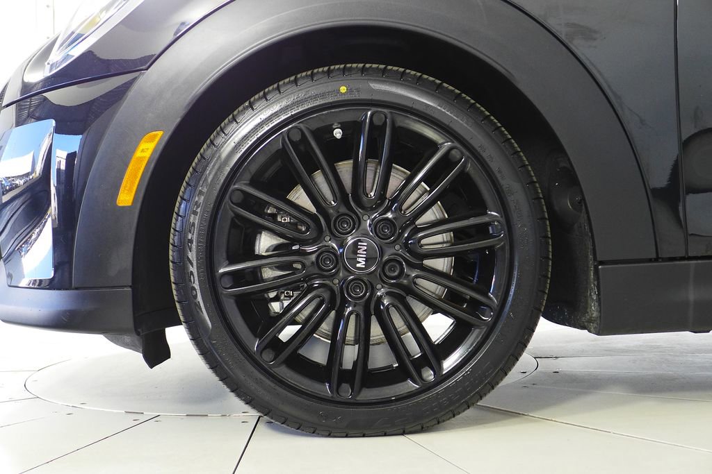 Certified 2023 MINI Cooper S image 5