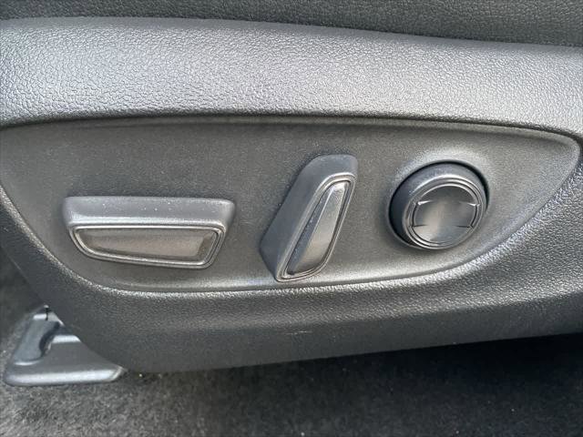 Certified 2025 Toyota Grand Highlander AWD image 12