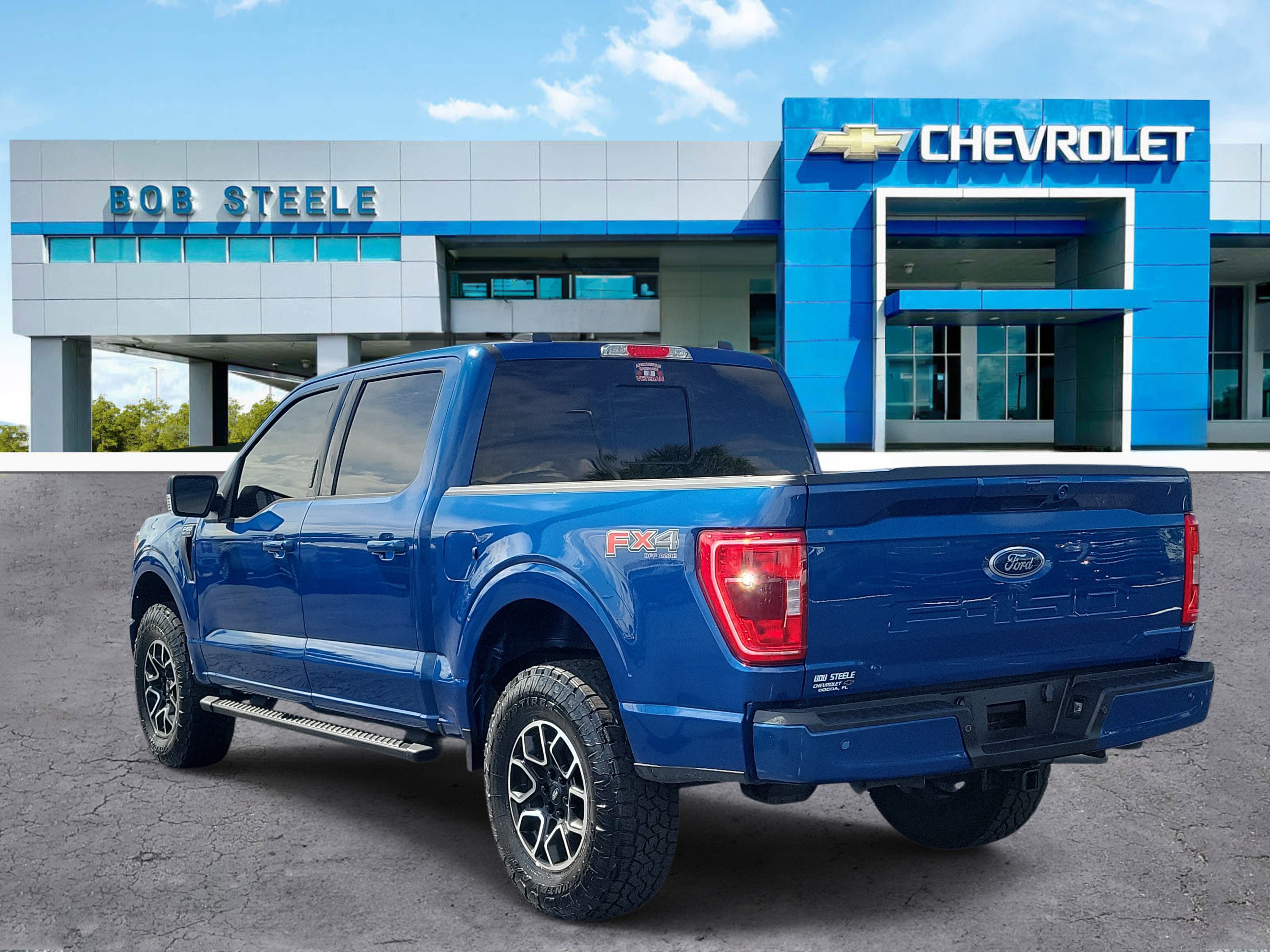 Used 2023 Ford F150 XLT w/ Equipment Group 302A High AWD/4WD image 3