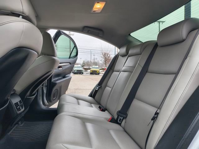 Used 2015 Lexus ES 350 image 29