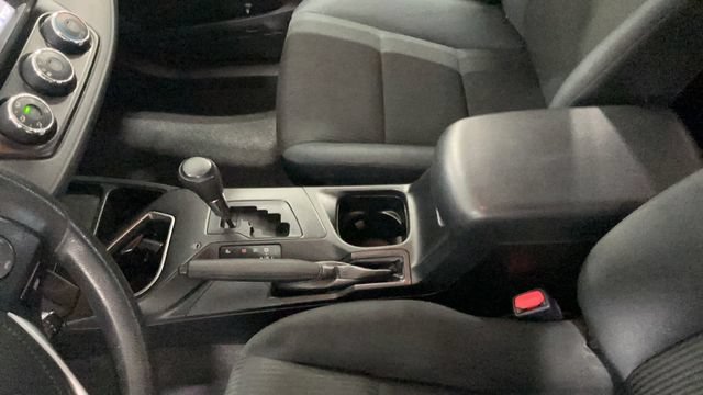 Used 2016 Toyota RAV4 LE AWD/4WD image 17