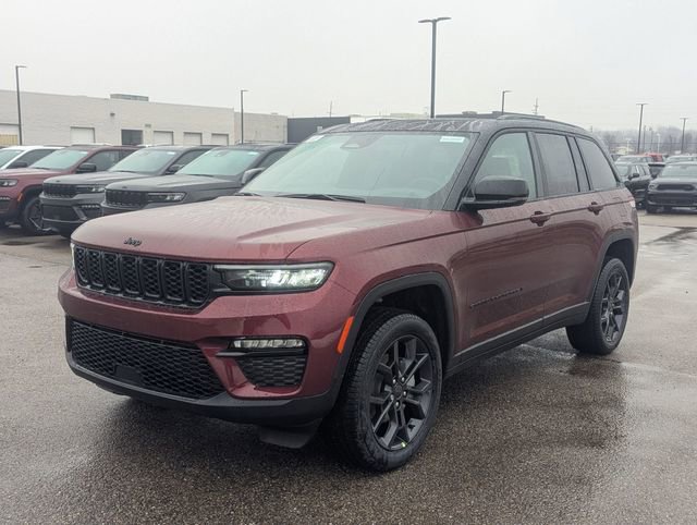 New 2025 Jeep Grand Cherokee Limited image 7