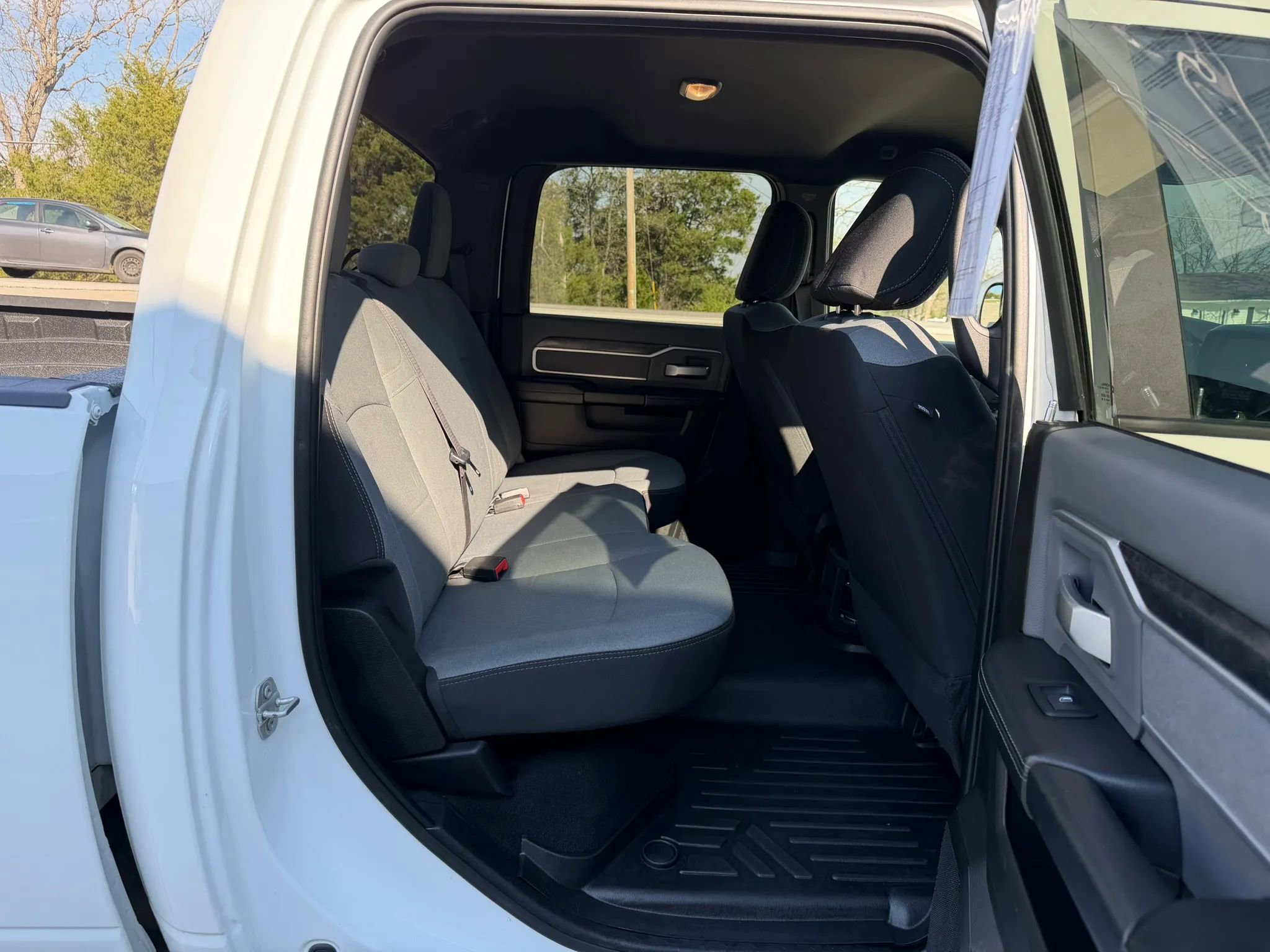 Used 2022 RAM 2500 Big Horn image 40