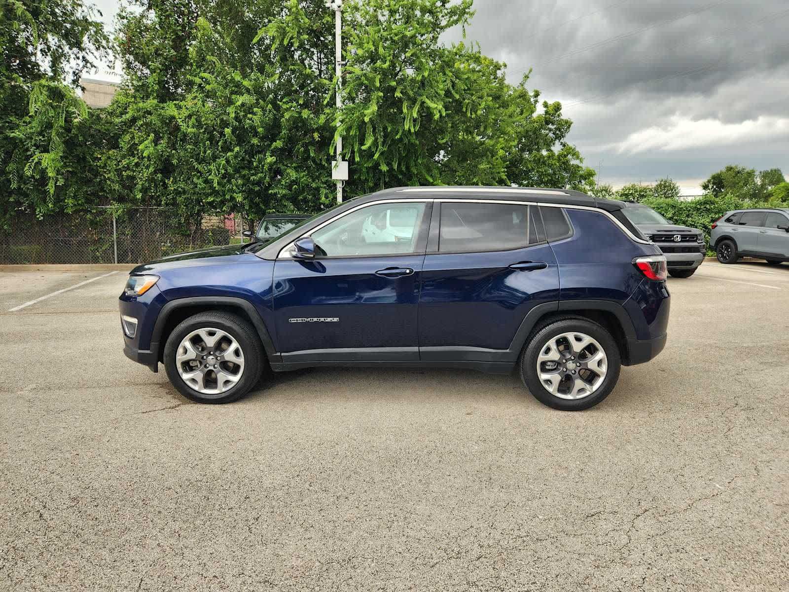 Used 2019 Jeep Compass Limited FWD image 4