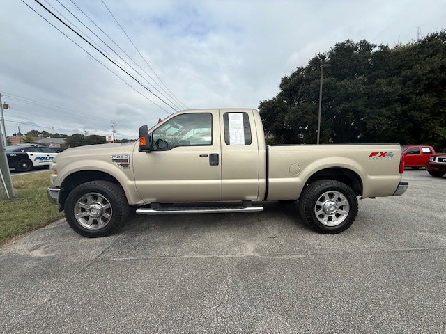 Used 2010 Ford F250 XL image 1