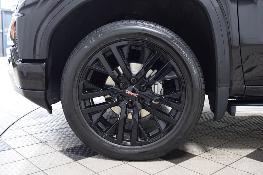 Used 2022 GMC Sierra 1500 Denali w/ Technology Package AWD/4WD image 29