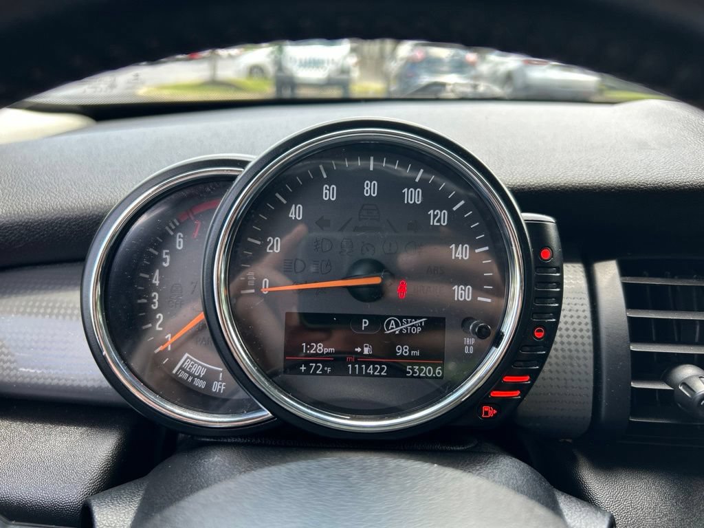 Used 2015 MINI Cooper 4-Door Hardtop FWD image 18