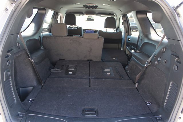 Used 2024 Dodge Durango R/T w/ Blacktop Package image 32