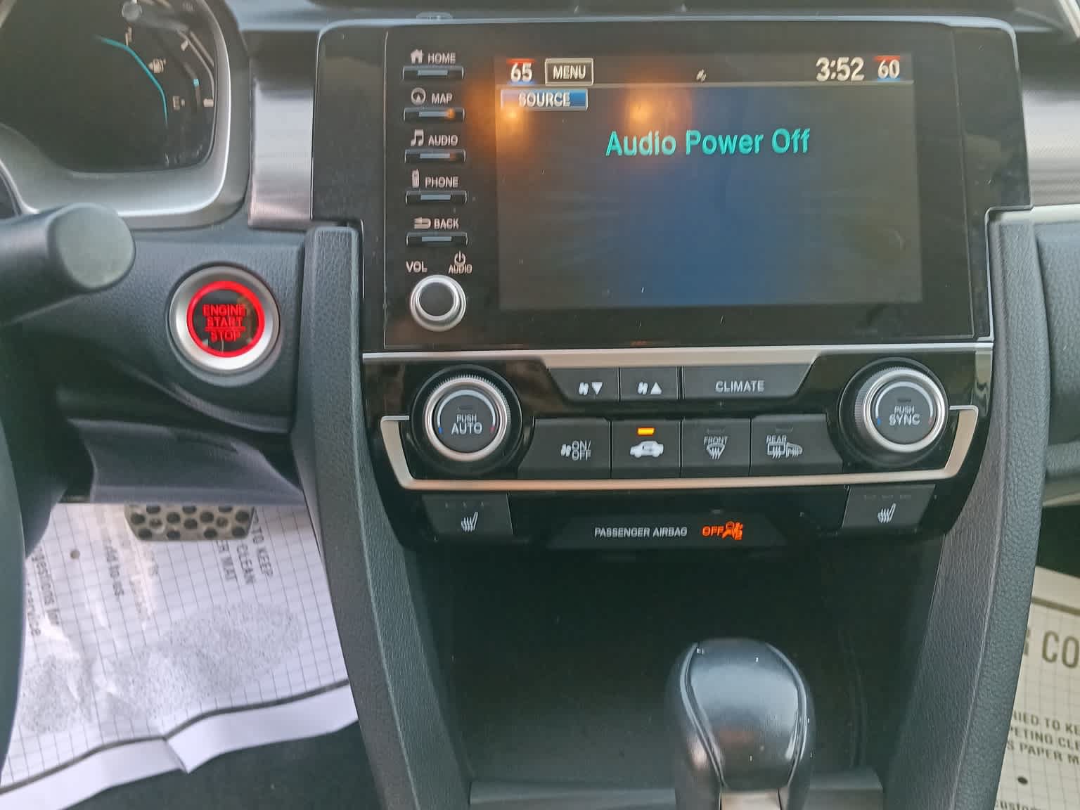 Used 2019 Honda Civic Touring image 13