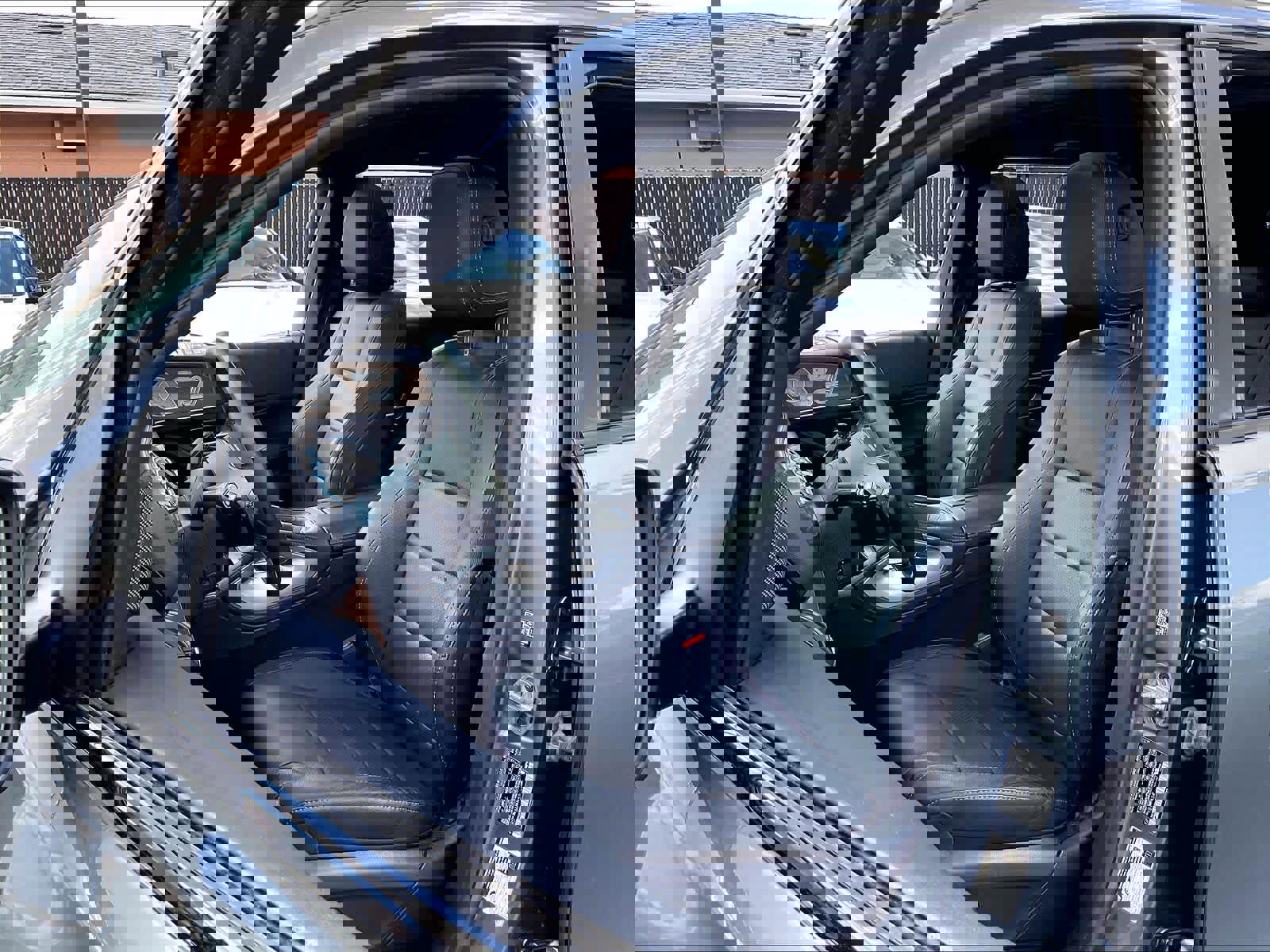 Used 2021 Mercedes-Benz GLE 450 4MATIC image 26