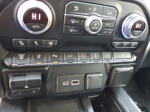 Used 2022 GMC Sierra 3500 Denali image 24