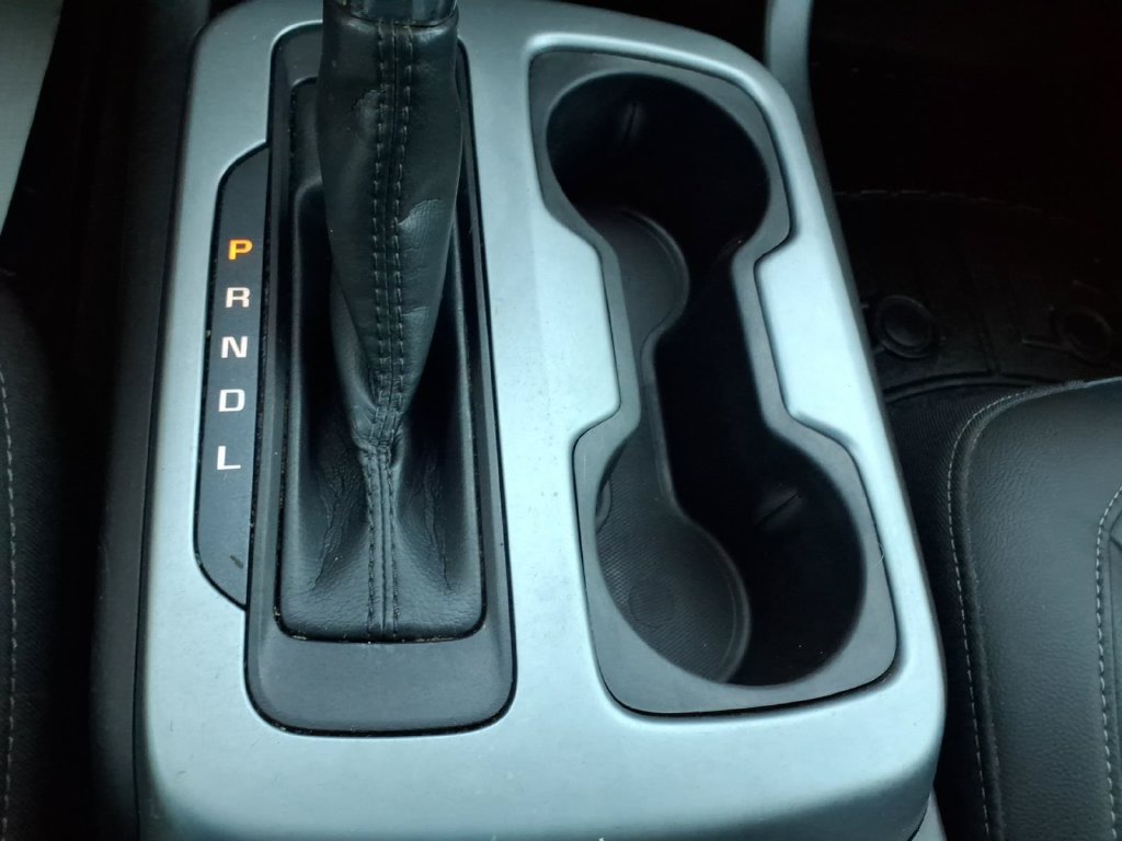 Used 2022 Chevrolet Colorado ZR2 w/ ZR2 Dusk Special Edition AWD/4WD image 29