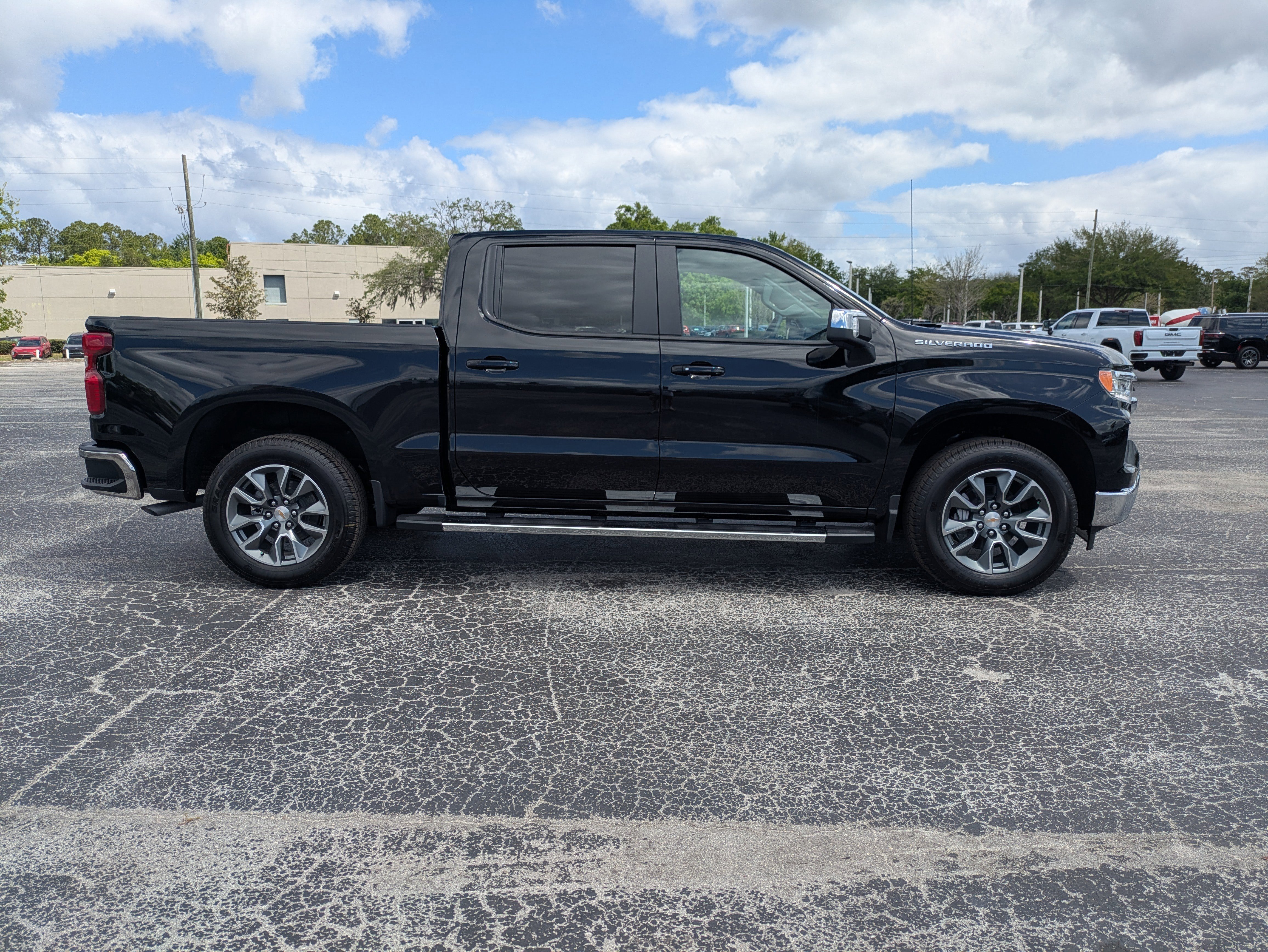 New 2026 Chevrolet Silverado 1500 LT w/ Safety Package RWD image 3