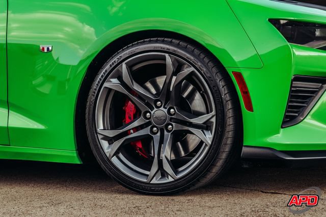 Used 2017 Chevrolet Camaro SS RWD image 56