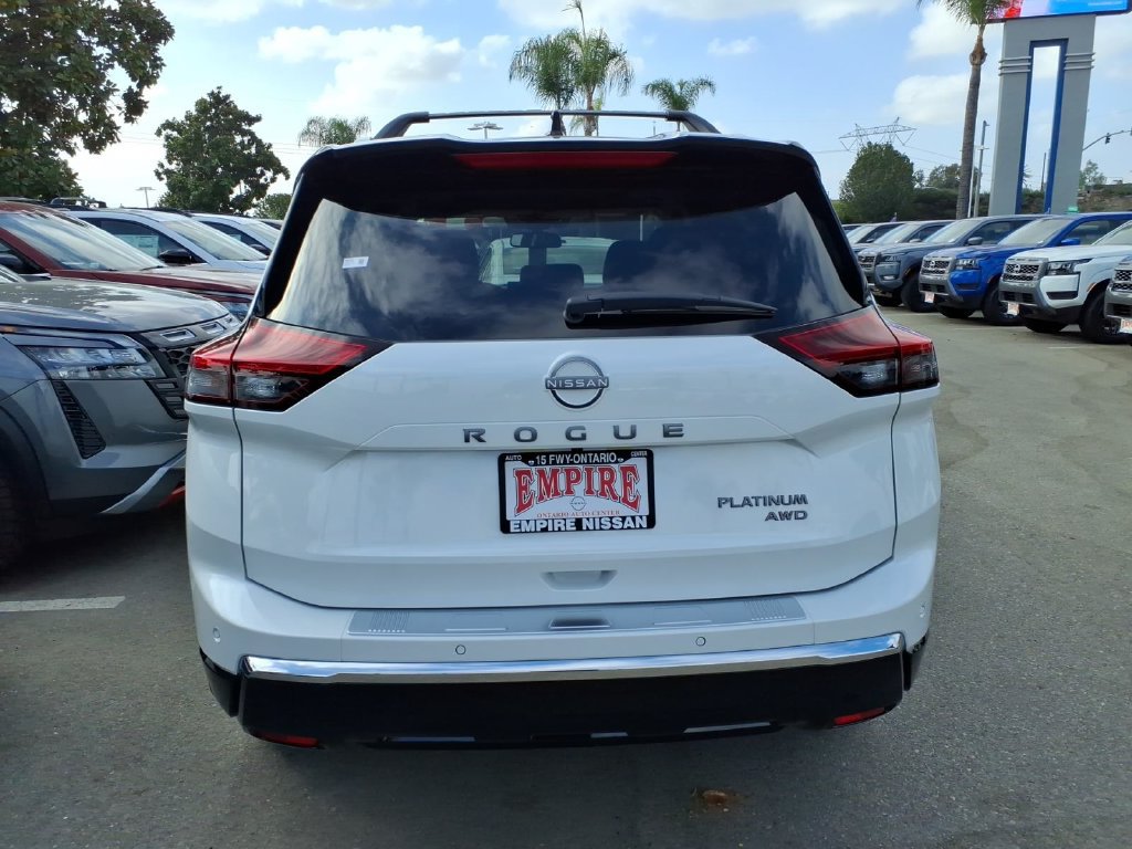 New 2026 Nissan Rogue Platinum AWD/4WD image 6
