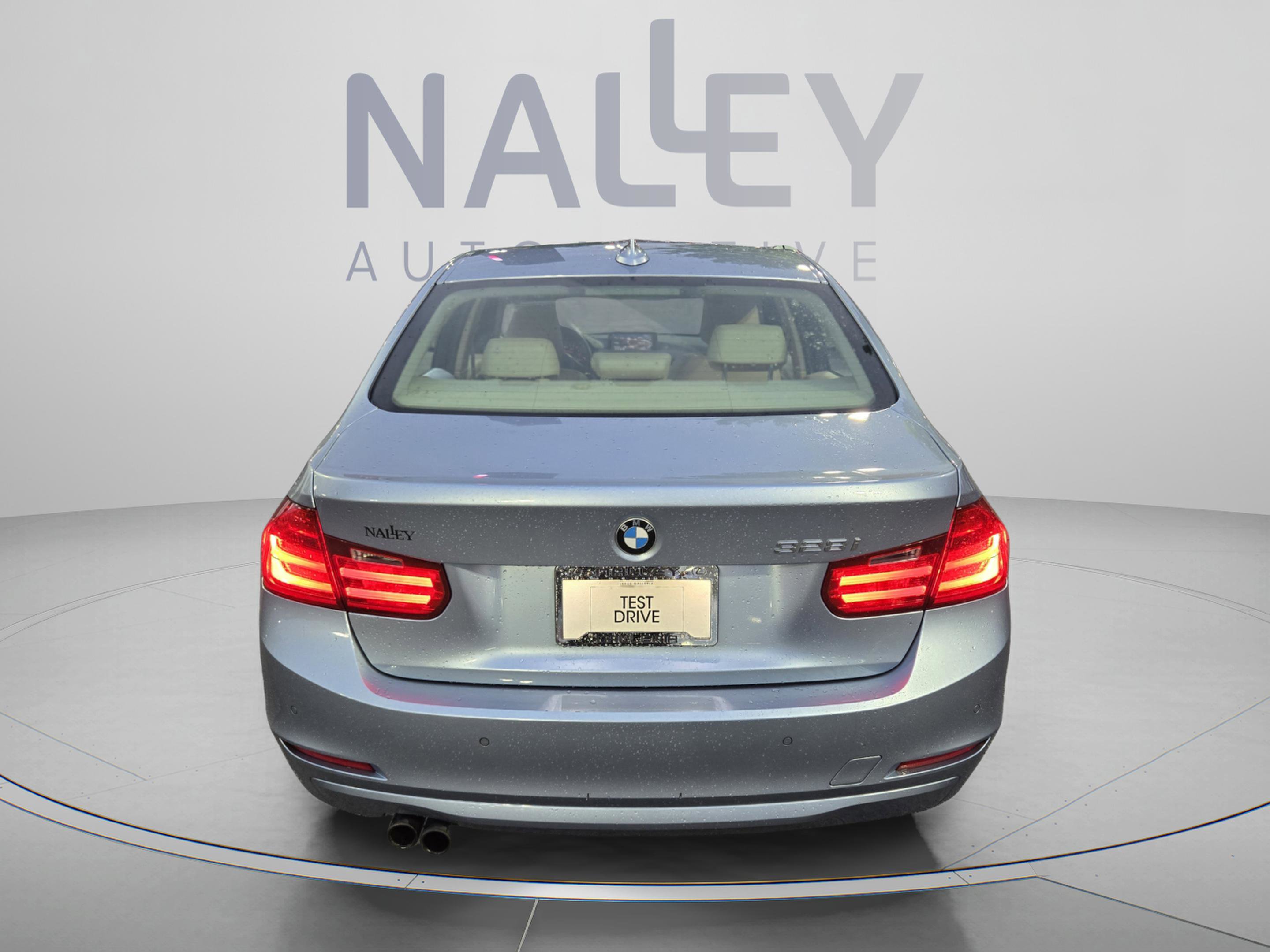 Used 2015 BMW 328i Sedan RWD image 4