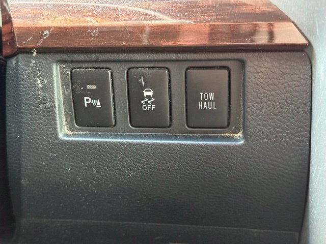 Used 2014 Toyota Tundra Limited w/ Limited Premium Package AWD/4WD image 23
